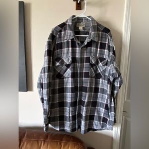 SOLD Duluth Trading Co Flannel